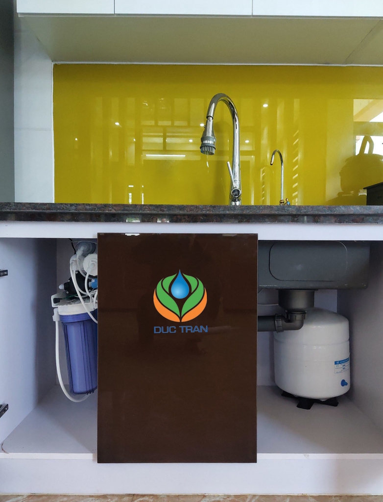 may-lam-nong-lanh-nuoc-uong-ro-khong-tu-de-gam