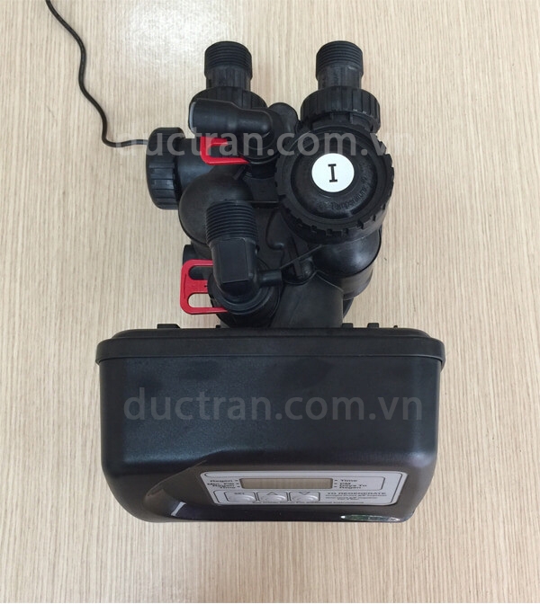 Van tự động Clack Mỹ