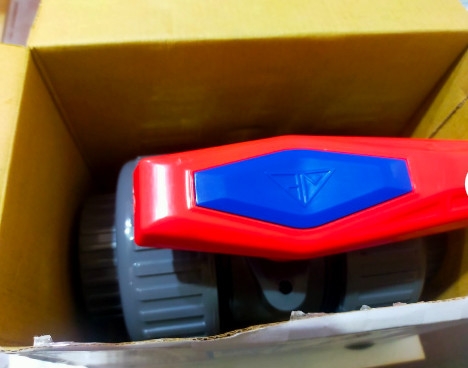 Van bi nhựa hai đầu rắc co