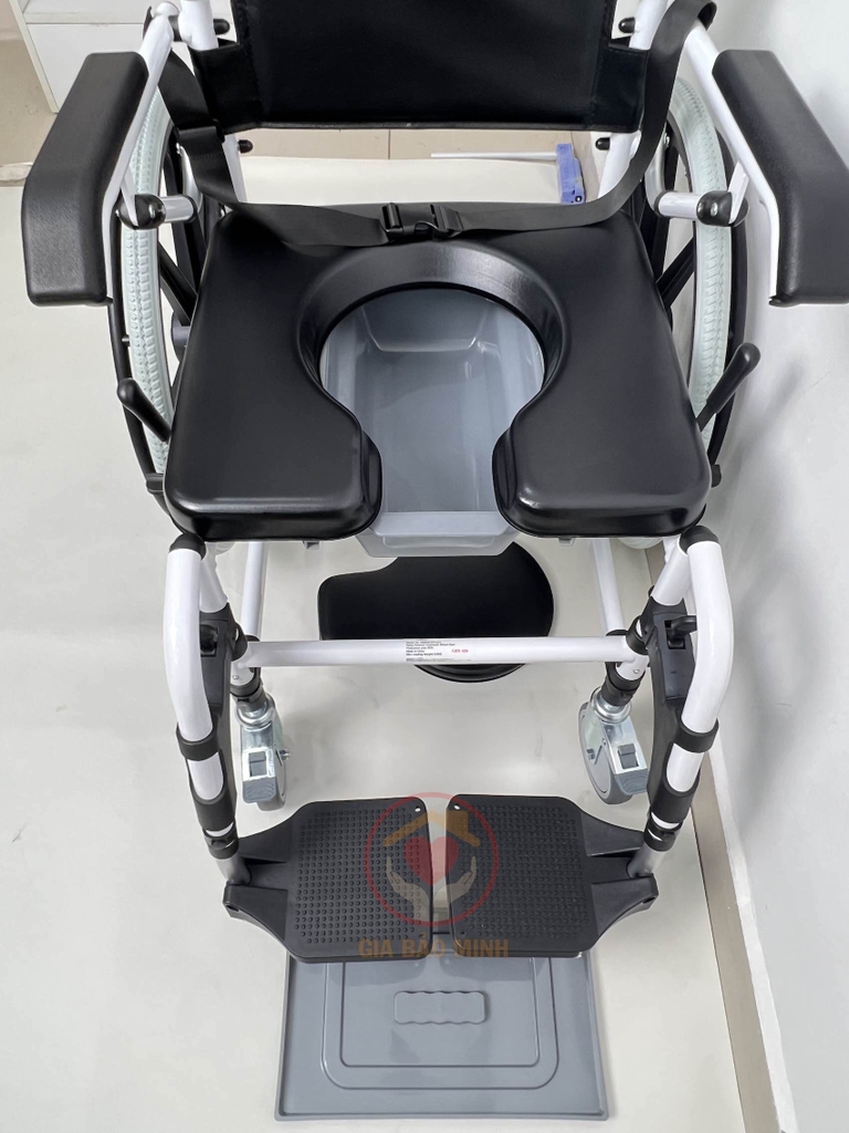 XE LĂN ĐI TẮM CÓ BÔ, TỰ LĂN ĐI VỆ SINH