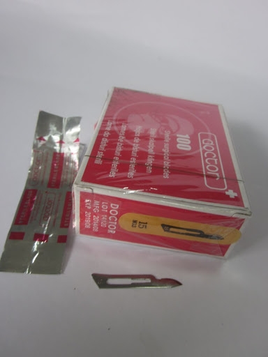 DAO MỔ DOCTOR