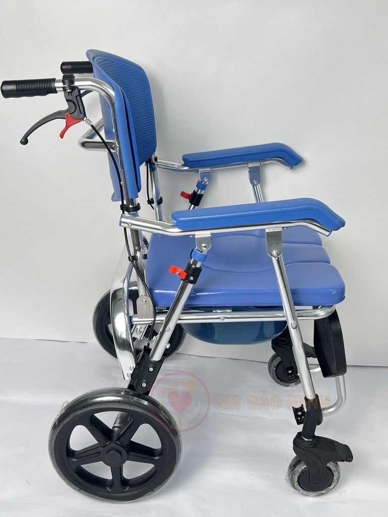 XE LĂN TẮM CÓ BÔ ĐA NĂNG