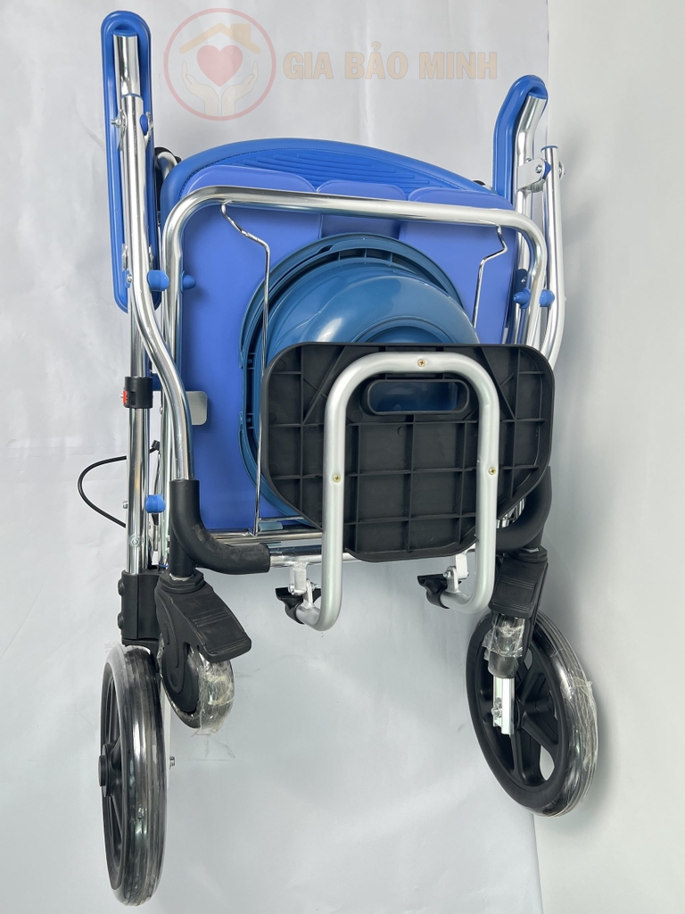 XE LĂN TẮM CÓ BÔ ĐA NĂNG