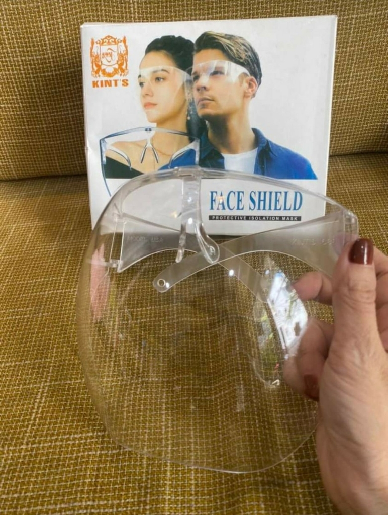 KÍNH CHẮN GIỌT BẮN