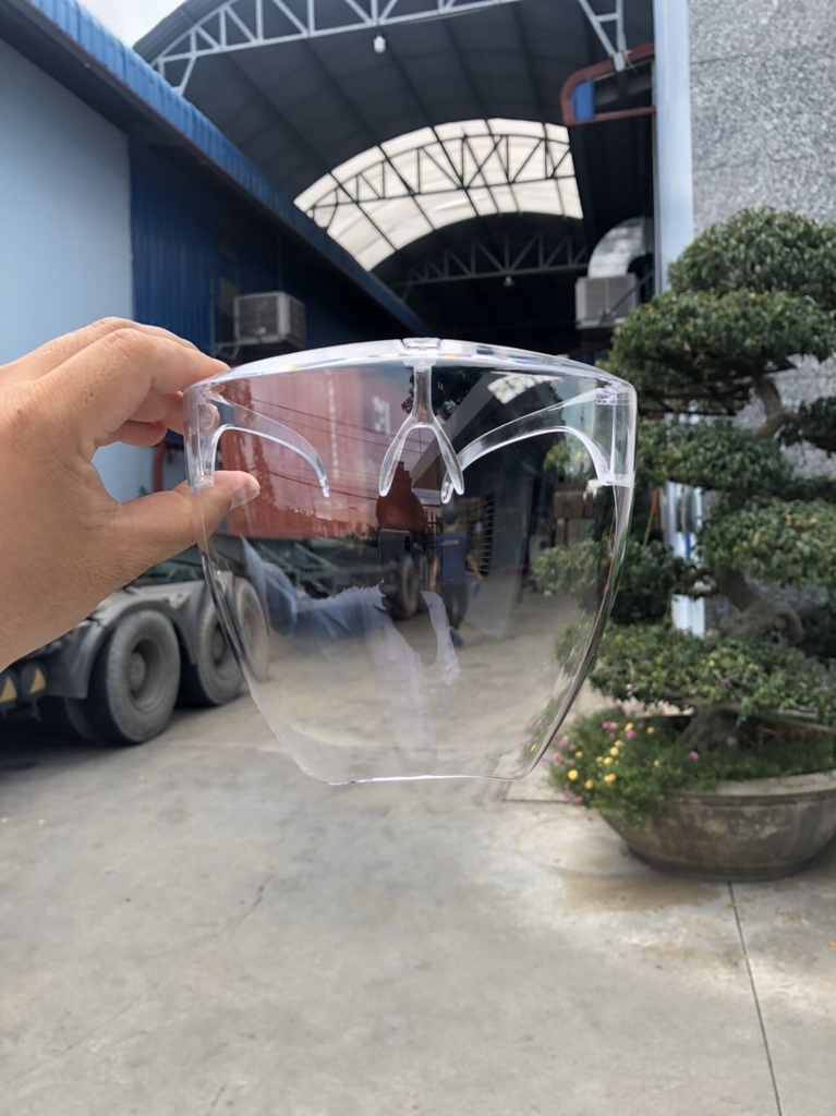 Kính chắn giọt bắn Asia