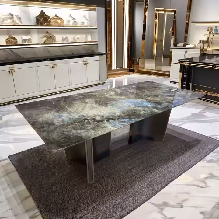 Bo ban an Langham sang trong trung bay tai showroom mvp home