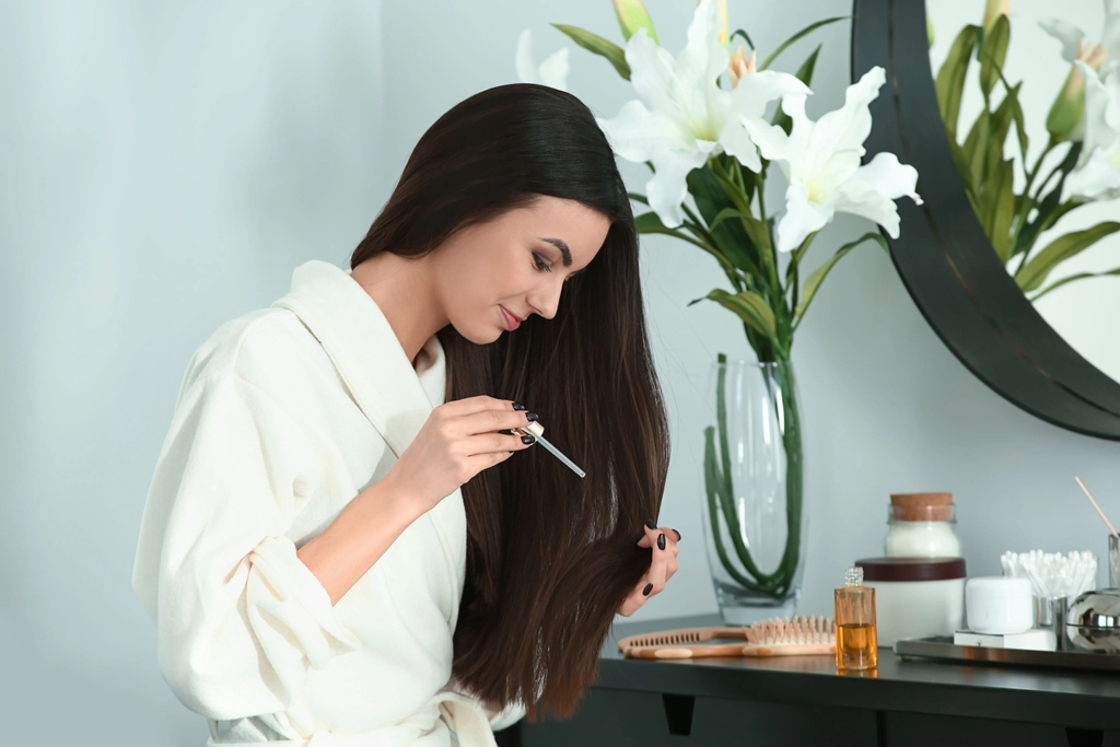 Serum dưỡng tóc là sản phẩm chăm sóc tóc chuyên sâu