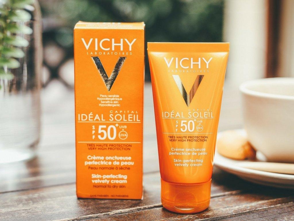 Kem chống nắng hóa học Vichy Idéal Soleil Mattifying Face Fluid Dry Touch SPF 50