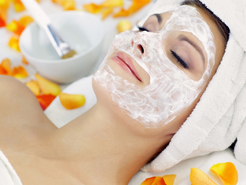 Mặt nạ tự nhiên từ sữa chua không đường
