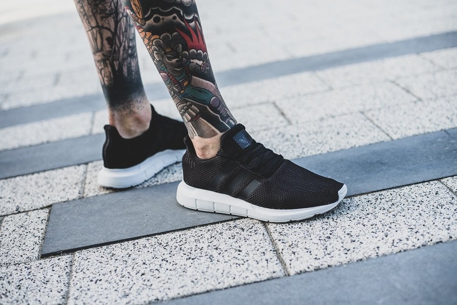 men's adidas swift run black