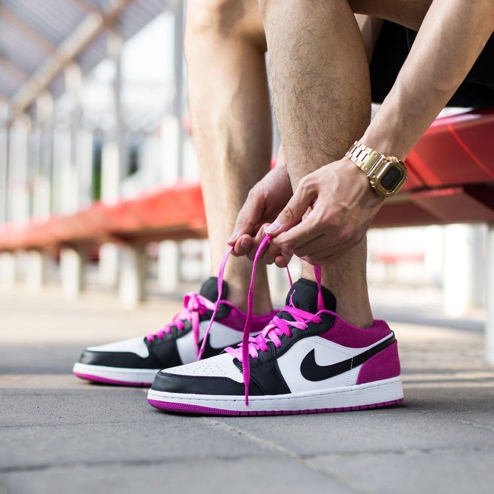 Jordan 1 Low SE Black Pink 'BinZ' | Duyet Fashion Jordan 1 Low Se Black Pink 'Binz' | Duyet Fashion