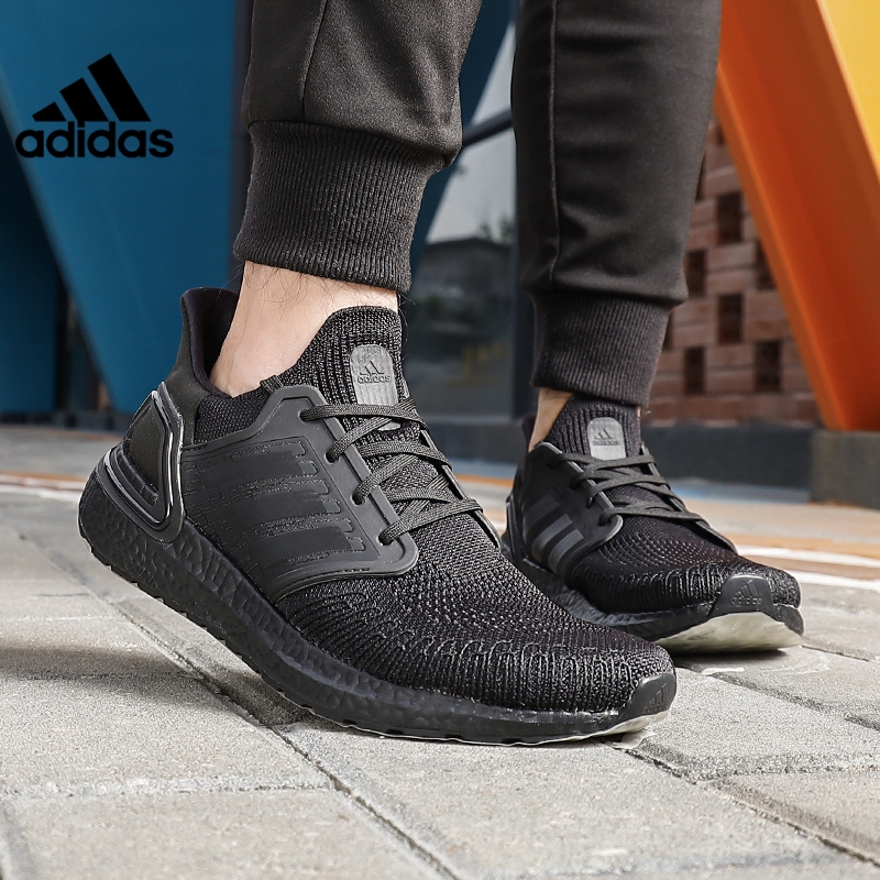 UltraBoost 20 'Triple Black' | Duyet Fashion