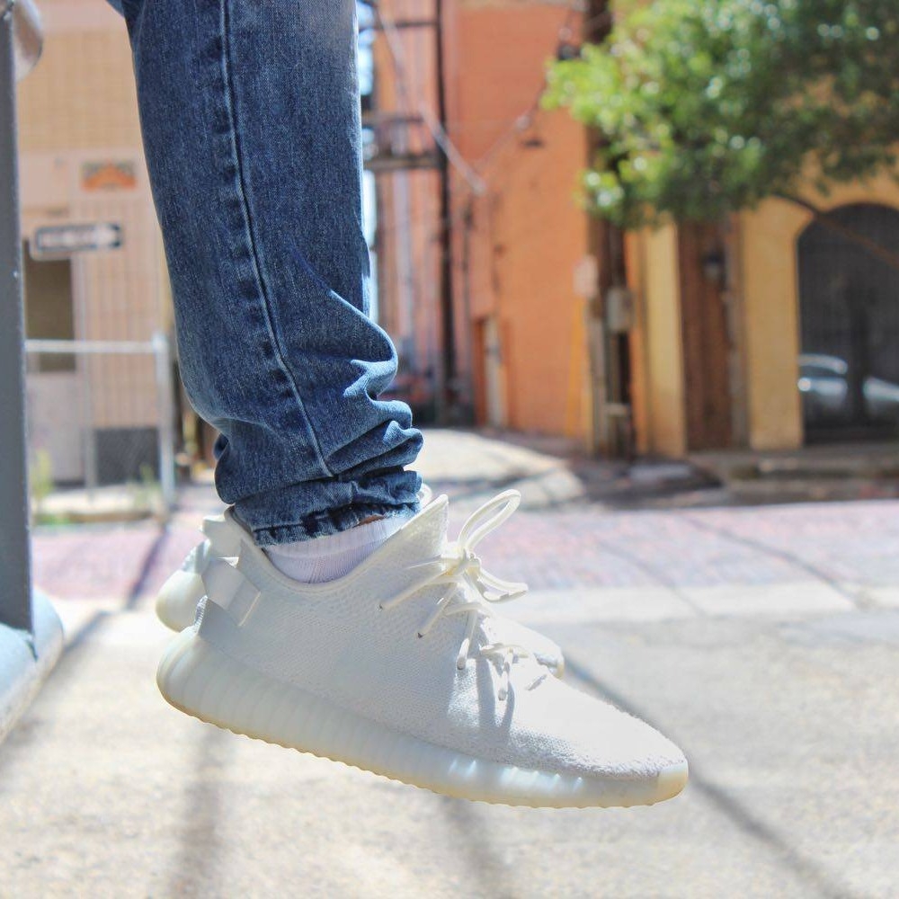 Yeezy Boost 350 V2 'Synth Non-Reflective' | Duyet Fashion Yeezy Boost 350 V2 'Synth Non-Reflective' | Duyet Fashion