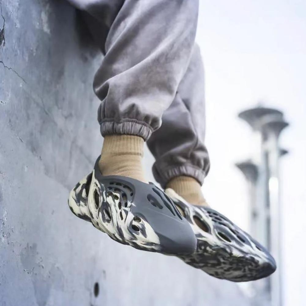 yeezy foam runner grey and tan