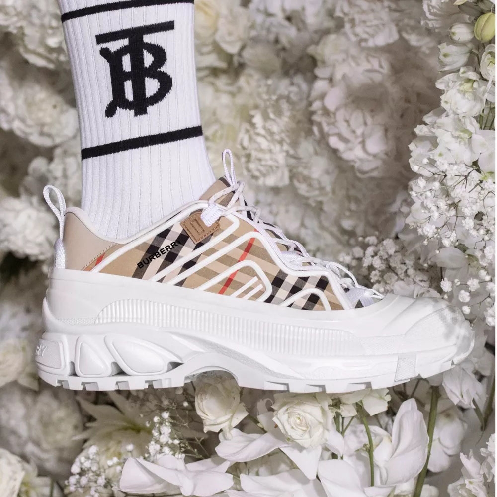 Burberry Chunky Sneaker Layer 'Cổ Điển'