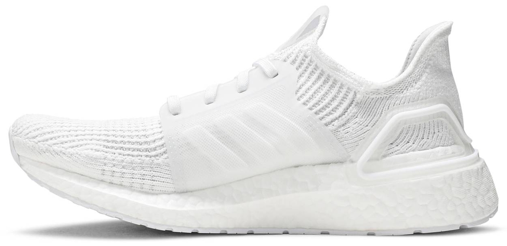 UltraBoost 19 'Triple White' | Duyet Fashion
