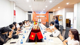VNQY ĐỒNG HÀNH HIỆP HỘI YẾN SÀO VIỆT NAM ĐÓN TIẾP VIỆN KIỂM ĐỊNH VÀ KIỂM DỊCH TRUNG QUỐC (CIAQ) ĐẾN THĂM VÀ LÀM VIỆC