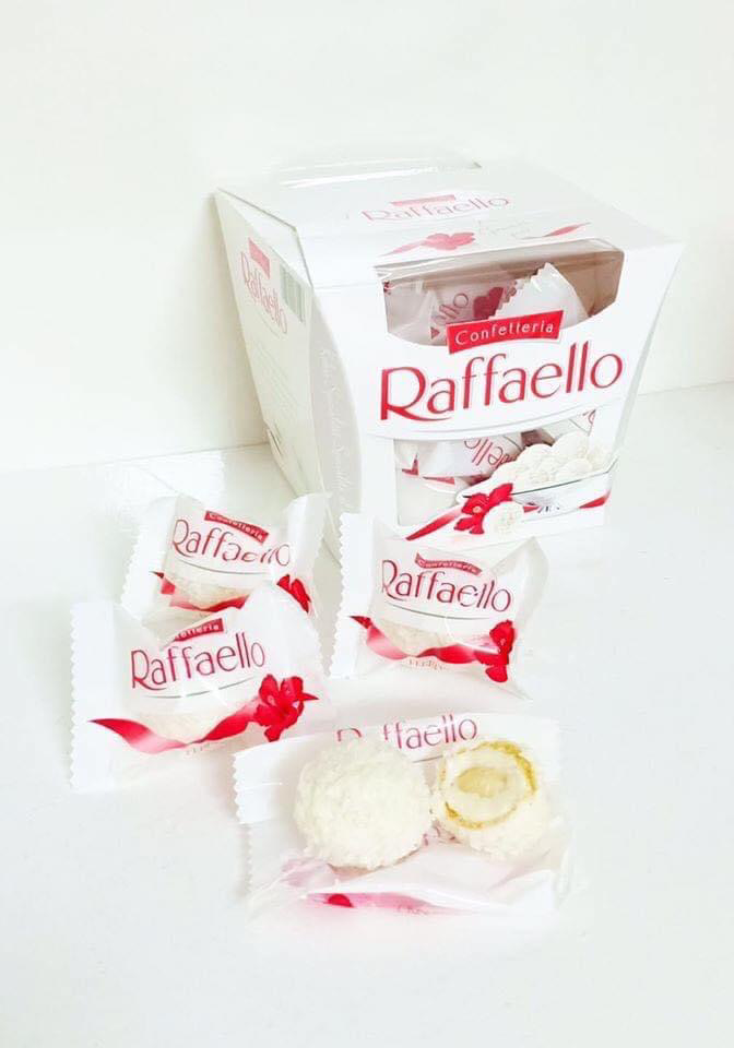 CONFETTERIA - RAFFAELLO ( CHOCOLATE PHỦ DỪA 150G)