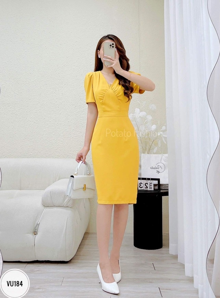 Mua Đầm trắng cổ tim tay bồng phối cúc dáng xòe chất liệu cao cấp phù  hợp đi chơi dự tiệc V1452  Tiki