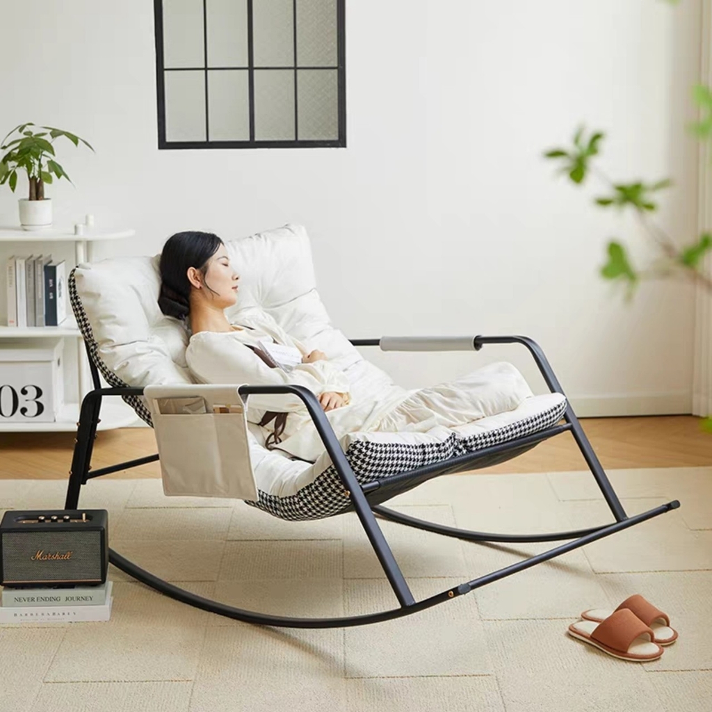 Ghế bấp bênh thư giãn nghĩ ngơi