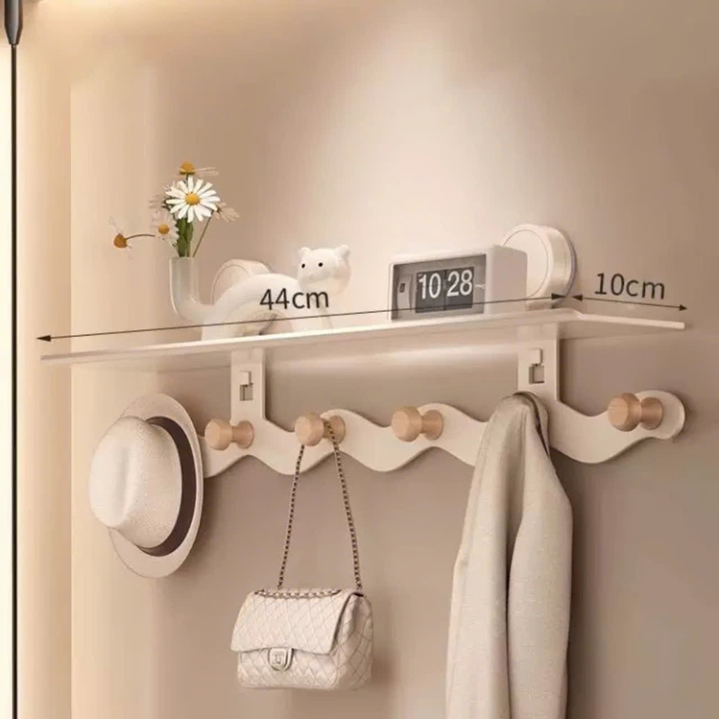 Kệ để đồ và có móc treo quần áo