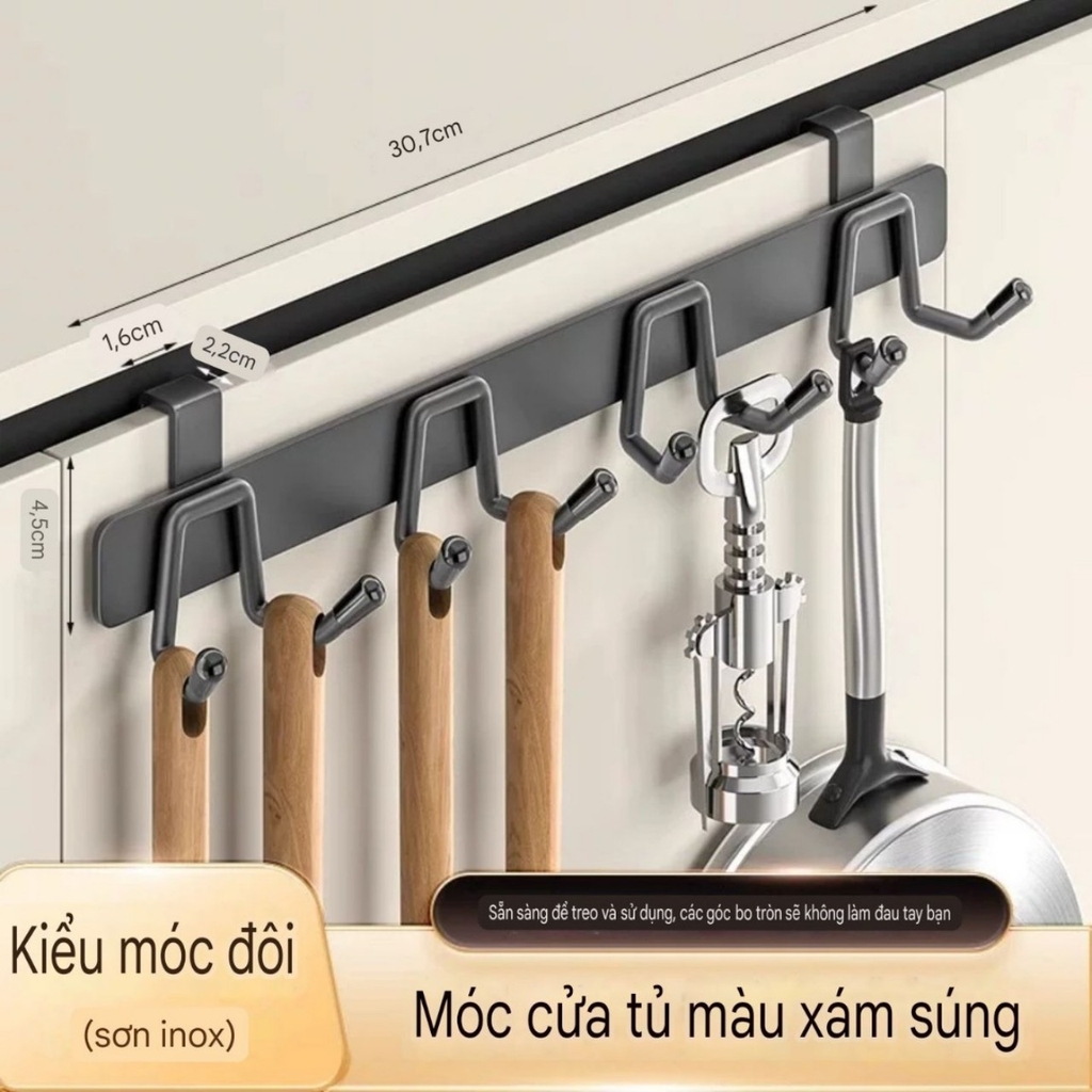 Thanh treo đồ 8 móc gắn trên cánh tủ bếp