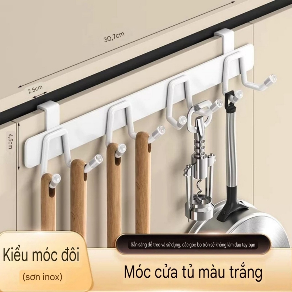 Thanh treo đồ 8 móc gắn trên cánh tủ bếp