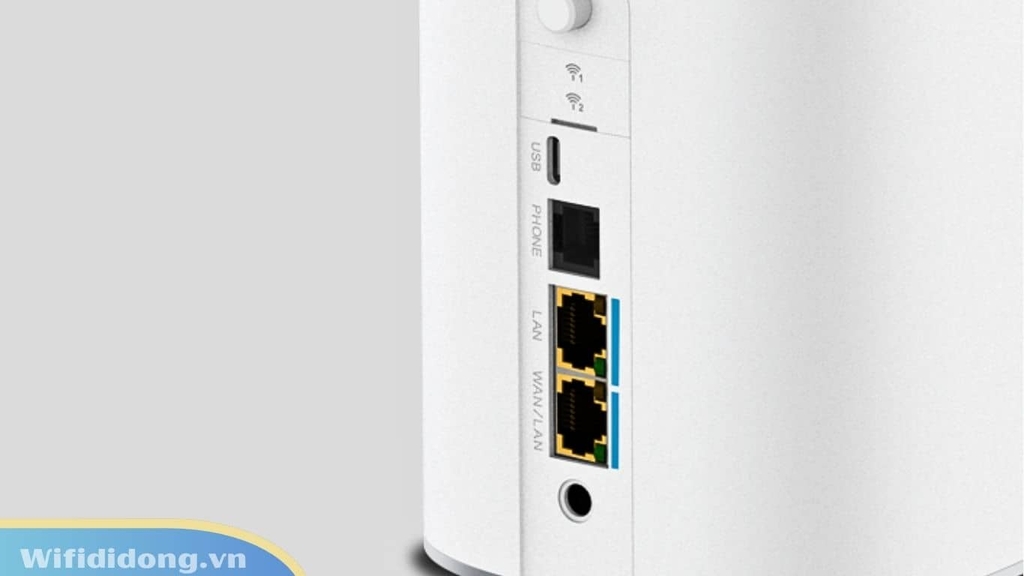 ZTE G5 Ultra được trang bị bộ đôi cổng LAN/WAN