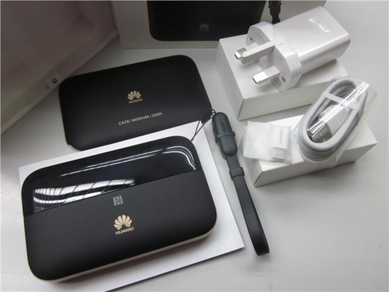 Huawei E5885 Pro 2 | Bộ Phát WiFi Di Động 4G LTE 300Mbps , Wifi 2 Băng Tần AC1167Mbps | Pin 6400mAh | Bảo Hành 12 Tháng 1 Đổi 1