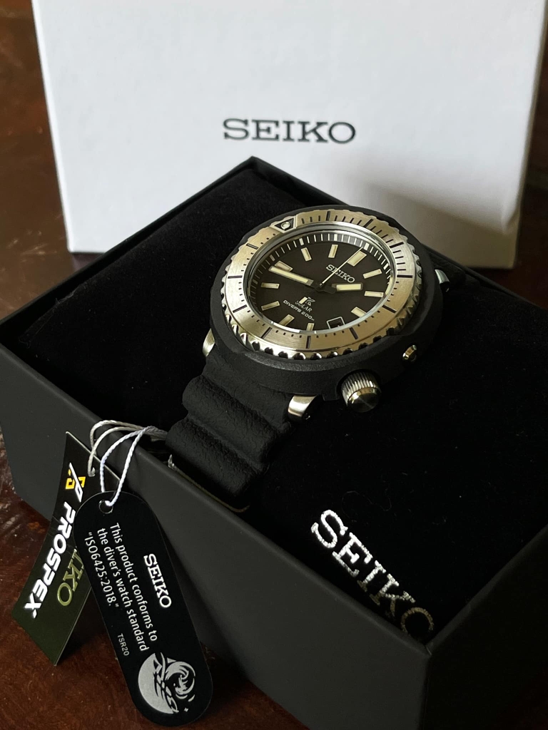 Seiko SNE541P1 - Đồng Hồ Nam - Năng Lượng Mặt Trời - Hardlex Crystal - Size Mặt 45mm - Bảo Hành 5 Năm - Chính Hãng