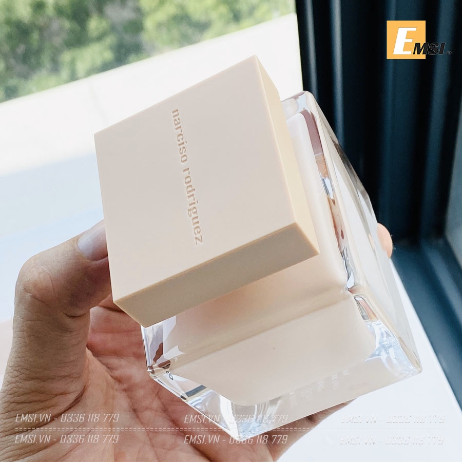 Nước Hoa Nữ Narciso Poudree Eau De Parfum 90ml
