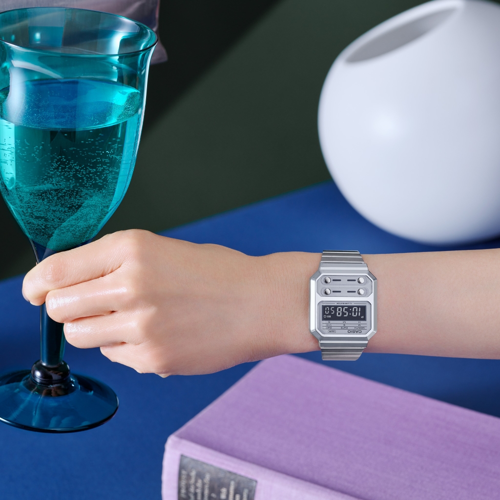 Đồng Hồ Unnisex Casio A100WE-7B GENERAL Điện Tử - 32.5mm