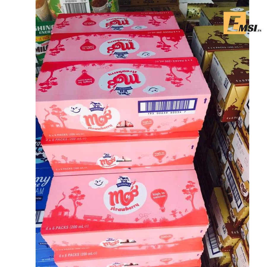Sữa nước Devon Úc hàng nội địa vị dâu 200ml thùng 24 hộp
