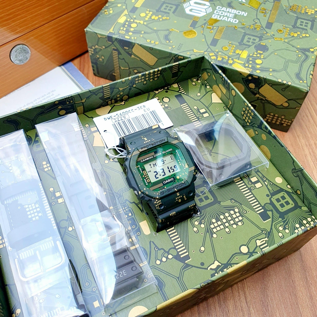 G-Shock DWE-5600CC-3DR - Đồng Hồ Nam - Điện Tử - Kính Khoáng - Size Mặt 43.8mm - Bảo Hành 5 Năm - Chính Hãng