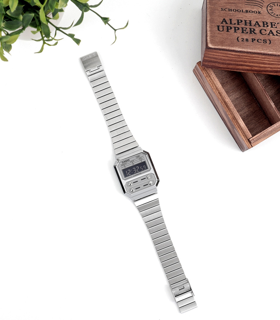 Đồng Hồ Unnisex Casio A100WE-7B GENERAL Điện Tử - 32.5mm