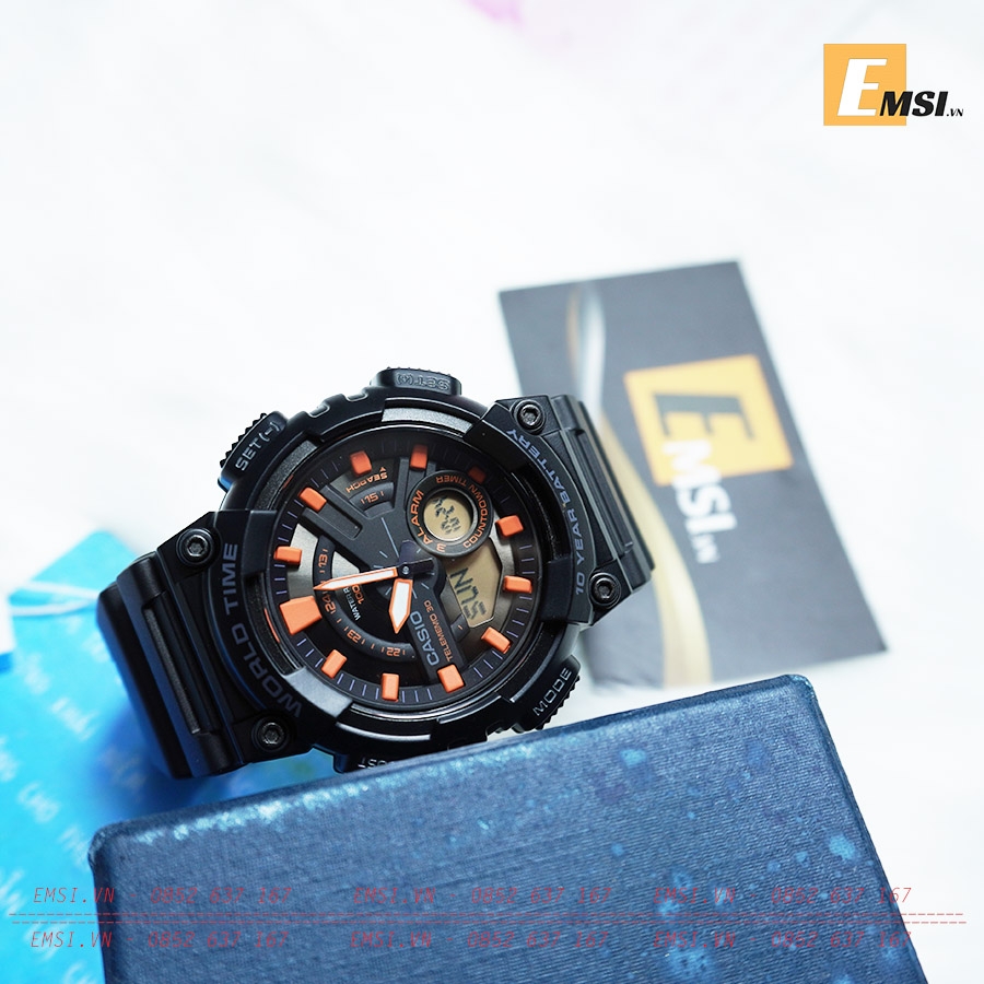 AEQ-110W-1A2VDF – NAM – KÍNH NHỰA – QUARTZ (PIN) – DÂY CAO SU