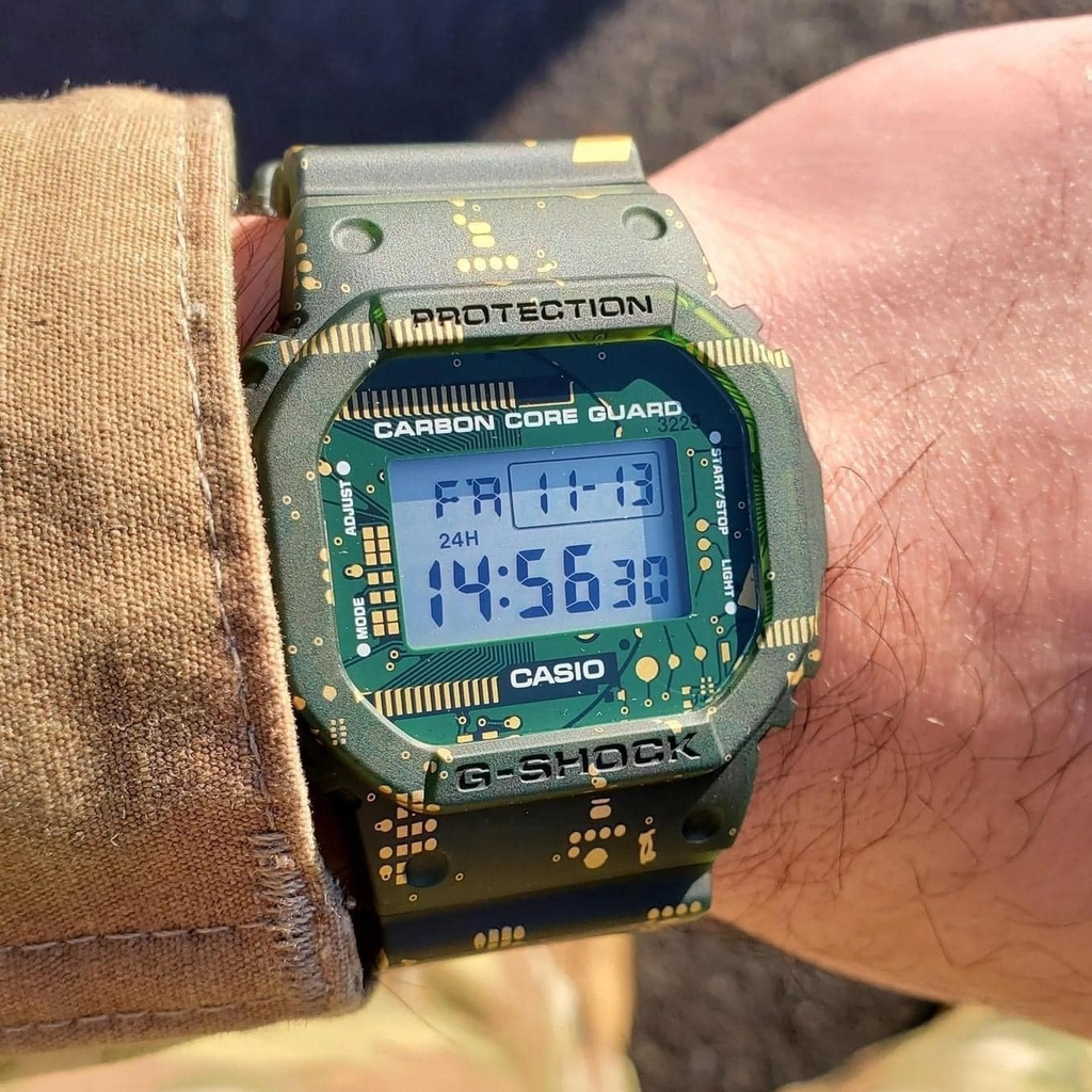 G-Shock DWE-5600CC-3DR - Đồng Hồ Nam - Điện Tử - Kính Khoáng - Size Mặt 43.8mm - Bảo Hành 5 Năm - Chính Hãng