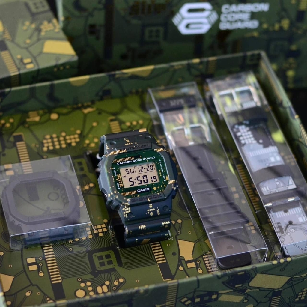 G-Shock DWE-5600CC-3DR - Đồng Hồ Nam - Điện Tử - Kính Khoáng - Size Mặt 43.8mm - Bảo Hành 5 Năm - Chính Hãng