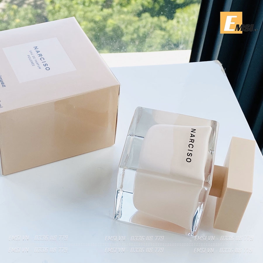 Nước Hoa Nữ Narciso Poudree Eau De Parfum 90ml