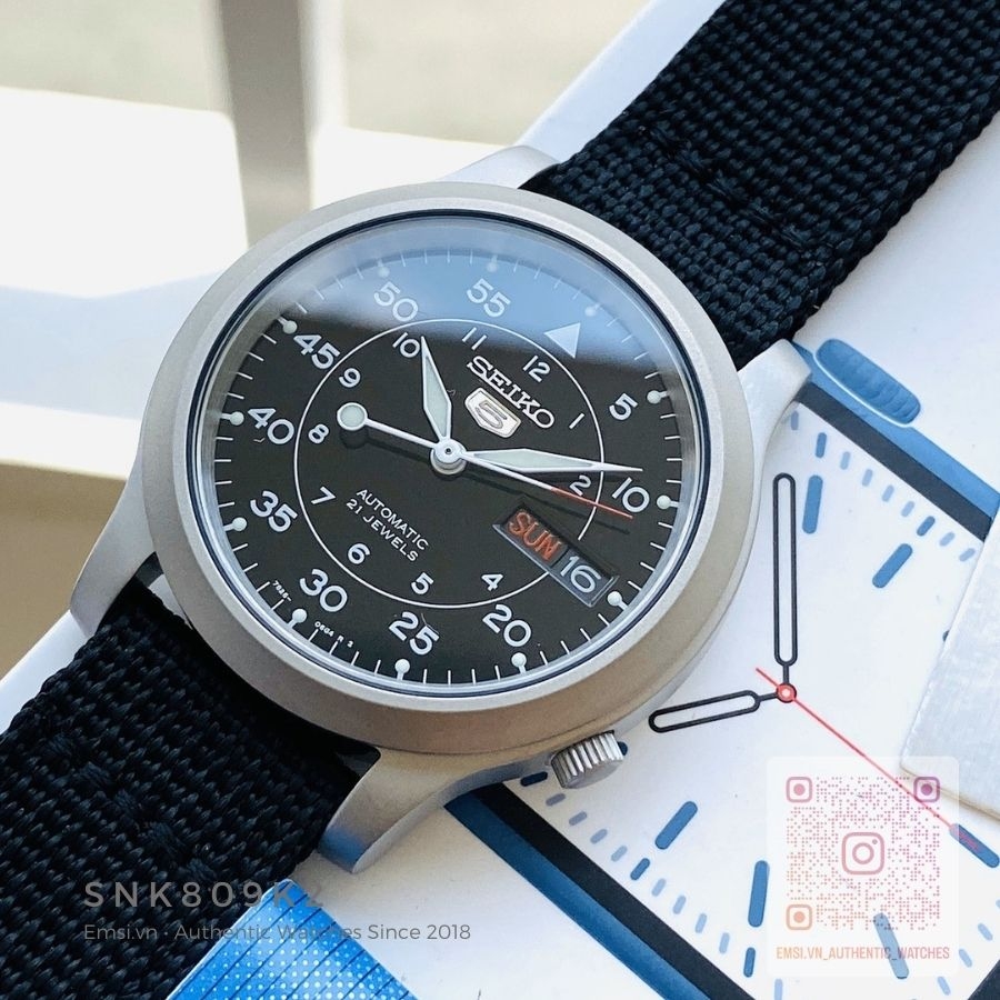 Seiko 5 SNK809K2 - Đồng Hồ Nam - Máy Cơ / Automatic - Size Mặt 37mm - Kính Khoáng EMSI.VN