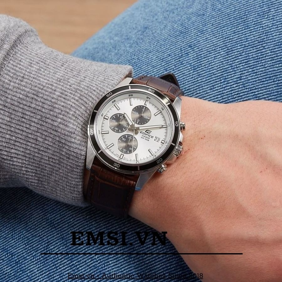 Casio Edifice EFR-526L-7AVUDF - Đồng Hồ Nam - Pin / Quartz - Kính Khoáng - Size Mặt 43.8mm  - Chính Hãng