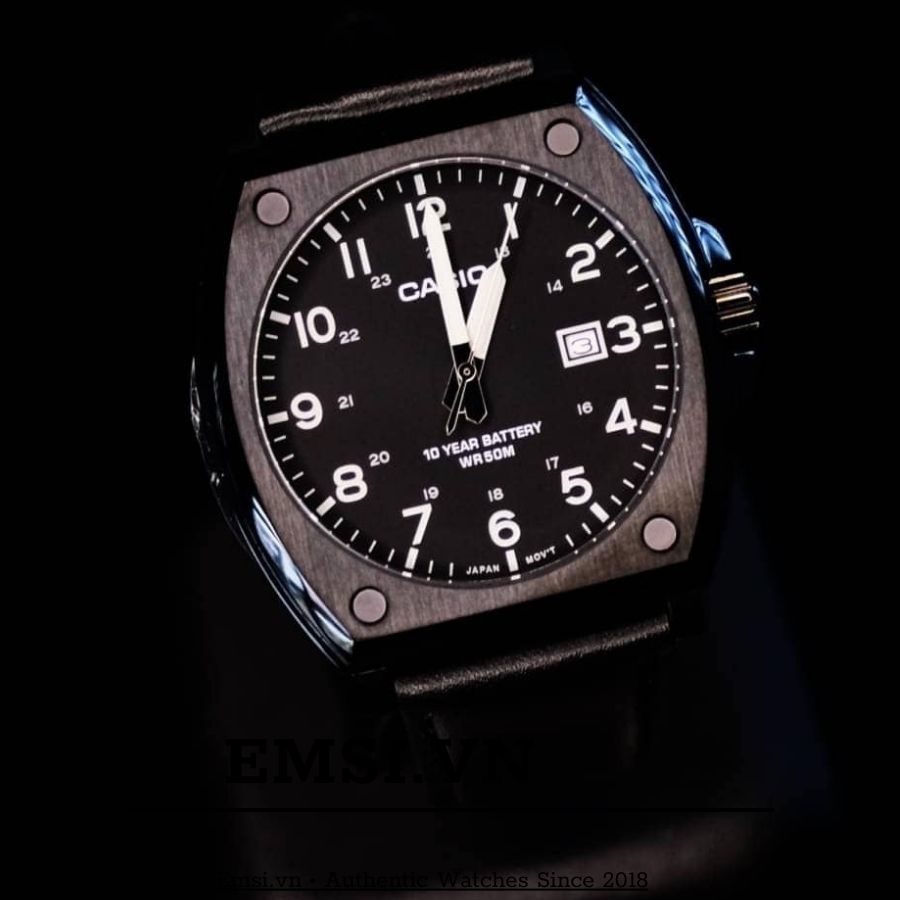 Đồng hồ đeo tay nam mặt số màu đen tương tự tiêu chuẩn- Casio 43.5mm -Casio Enticer Quartz - Casio MTP-E715L-1A