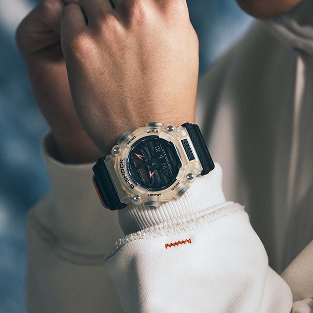 GA-900TS-4 | Đồng Hồ Casio | G-Shock | Nam | Dây Vải | Vỏ Trong Suốt | Chống Nước WR20BAR - Emsi.vn