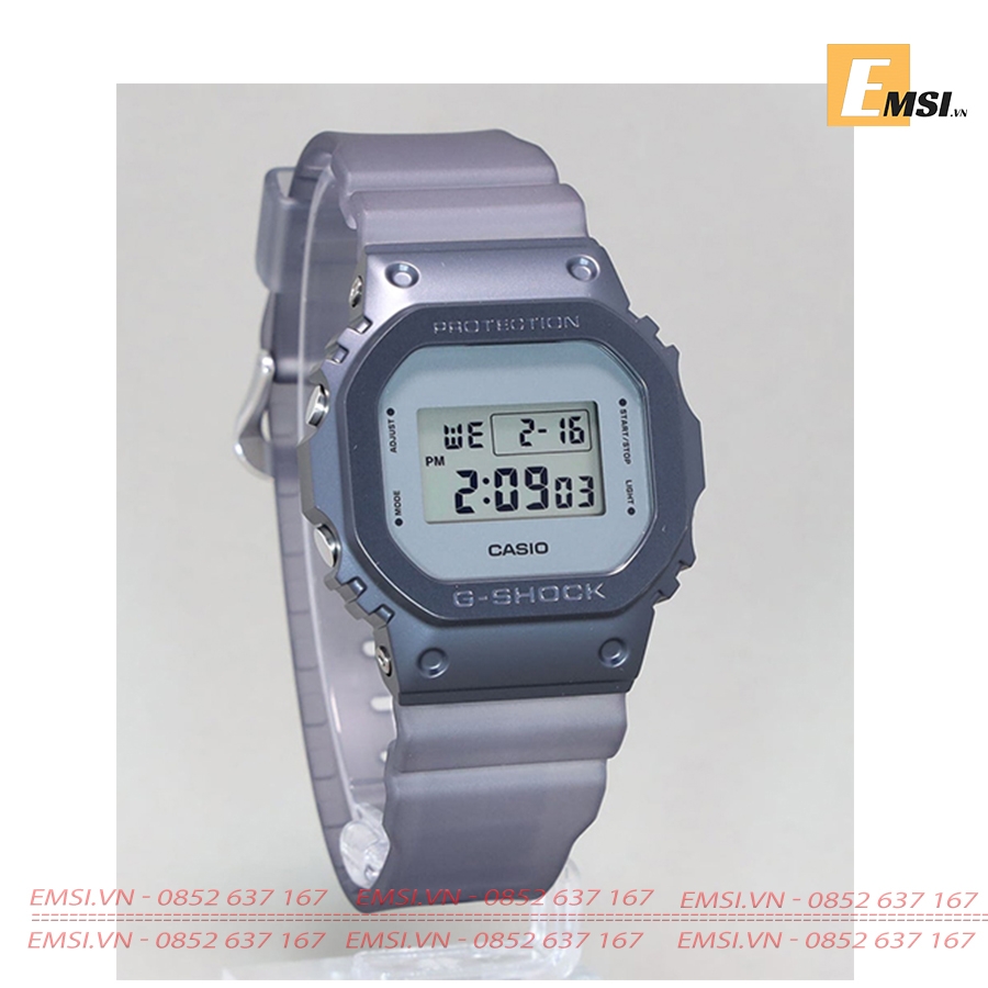 GM-5600MF-2DR | Đồng Hồ Casio | G-Shock | Nam | Dây Nhựa | Gờ Kim Loại | Chống Nước WR20BAR - Emsi.vn
