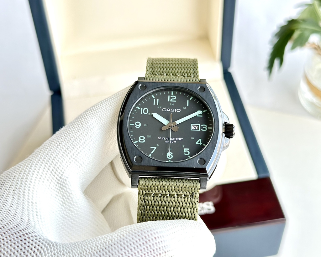 Casio MTP-E715C-3AVDF - Đồng hồ nam - Pin / Quartz - Kính khoáng - Size mặt 43.5mm - Bảo Hành 5 Năm - Chính Hãng