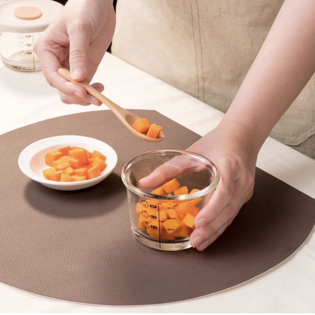 Bộ 3 hộp thủy tinh đựng thức ăn cho bé Lock&Lock có vạch chia 230ml x 3 hộp LLG508S3 - Hàng Chính Hãng - JoyMall