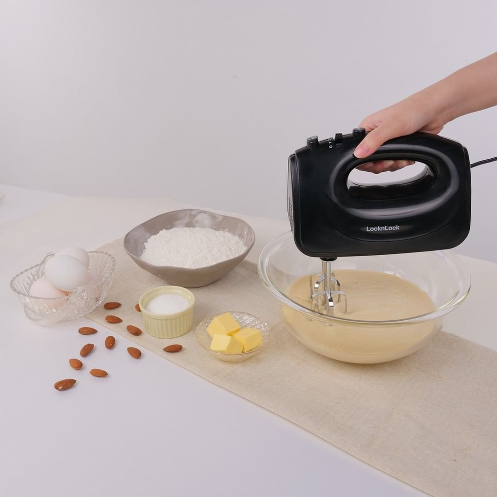 Máy đánh trứng LocknLock EJM501 300W - Hàng chính hãng, 5 tốc độ tùy chỉnh, 2 bộ que đánh linh hoạt - JoyMall