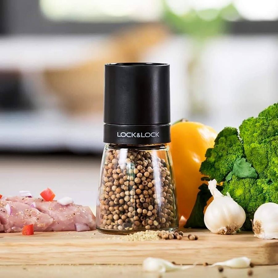 Combo 2 lọ xay tiêu thủy tinh Lock&Lock CKO115S2 140ml - Hàng chính hãng, lưỡi dao bằng sứ xay nhuyễn tốt - JoyMall