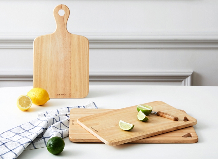Bộ 2 thớt gỗ cây cao su Lock&Lock LWC001S2 - Hàng chính hãng, bề mặt cứng, không có vết nứt li ti  - JoyMall