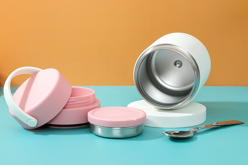 Hộp cơm giữ nhiệt Lock&Lock LHC8042 700ml - Hàng chính hãng, 2 ngăn kèm muỗng inox, có thể ủ cháo cho bé - JoyMall